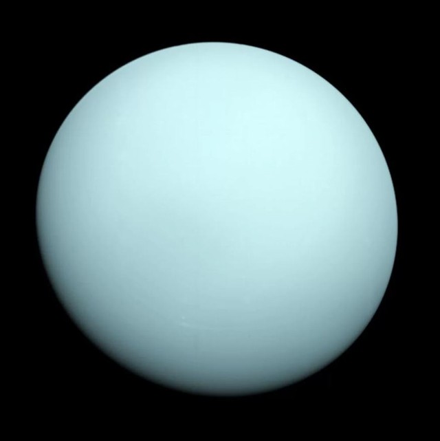 Urano visto por la Voyager 2