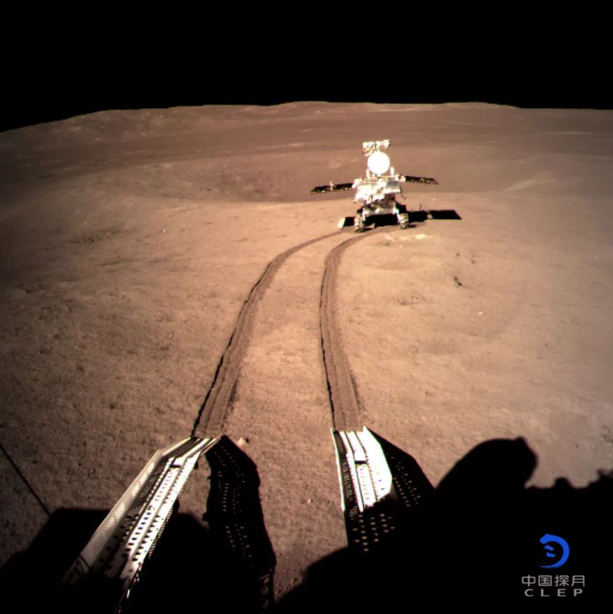 El Yutu 2 rover de China explora el otro lado de la Luna poco después de su aterrizaje del 2 de enero de 2019