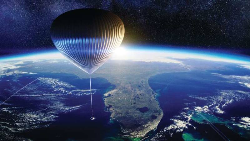 Terraplanistas su momento ha llegado: turistas podrían viajar pronto a la estratosfera en un globo espacial